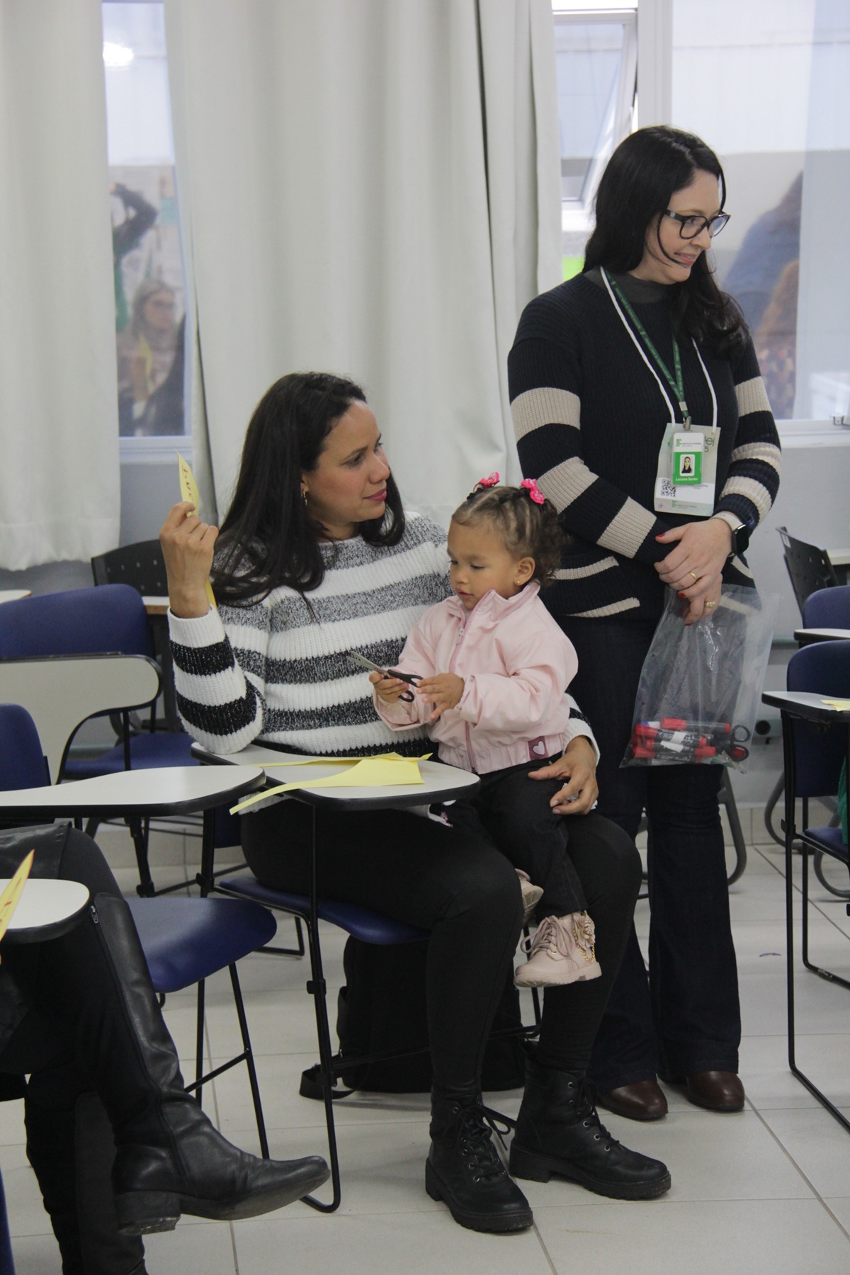 Nanci conseguiu estudar com a filha Naomi com o apoio do Câmpus São José