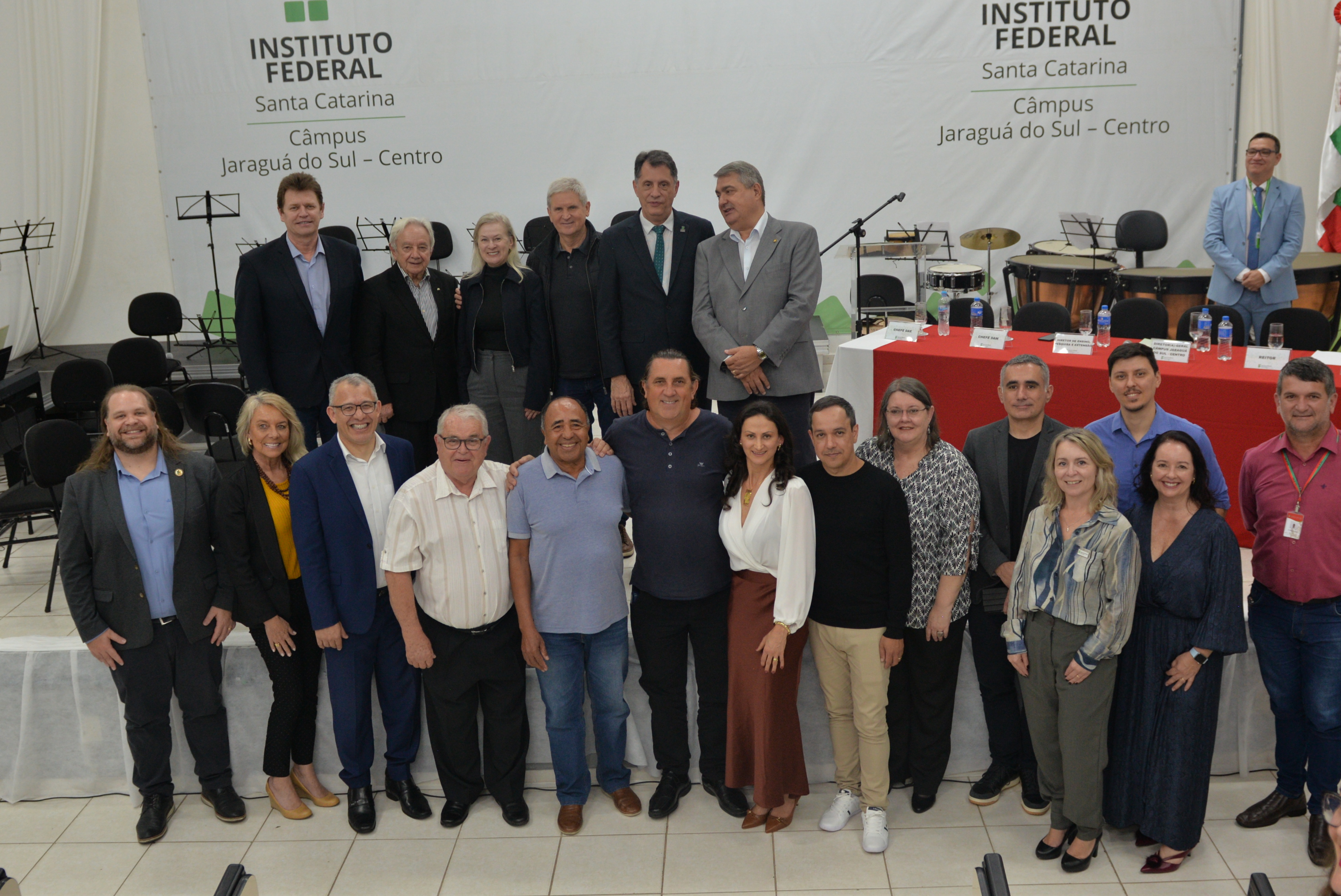 Também foram homenageados os diretores-gerais que antecederam a atual gestão do câmpus.