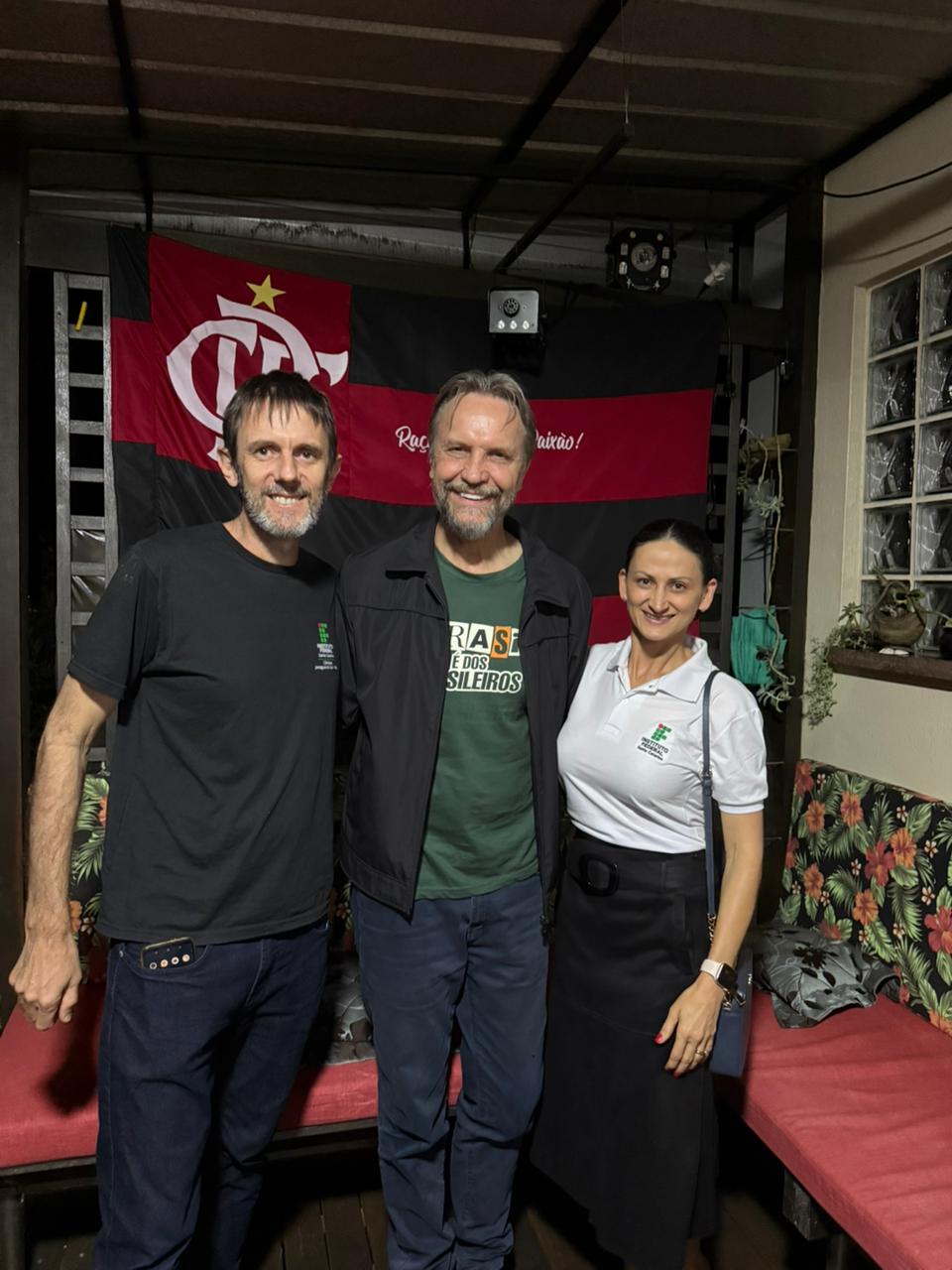 Diretores Gerson e Daiane com o deputado federal Pedro Uczai, em Jaraguá do Sul.