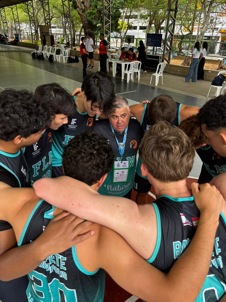 Time de basquete masculino conquistou uma das medalhas de ouro