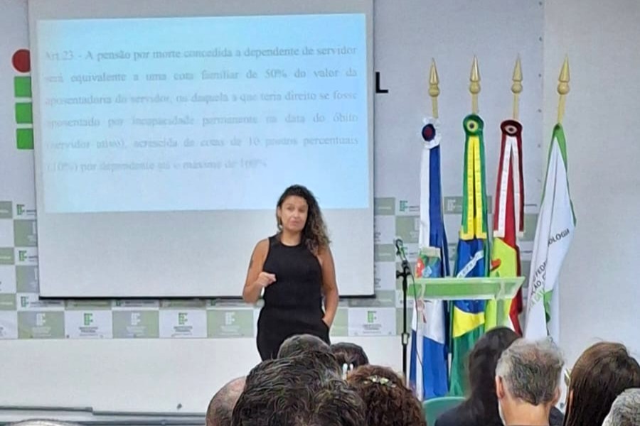 Semana Pedagógica: debate sobre aposentadoria no serviço público
