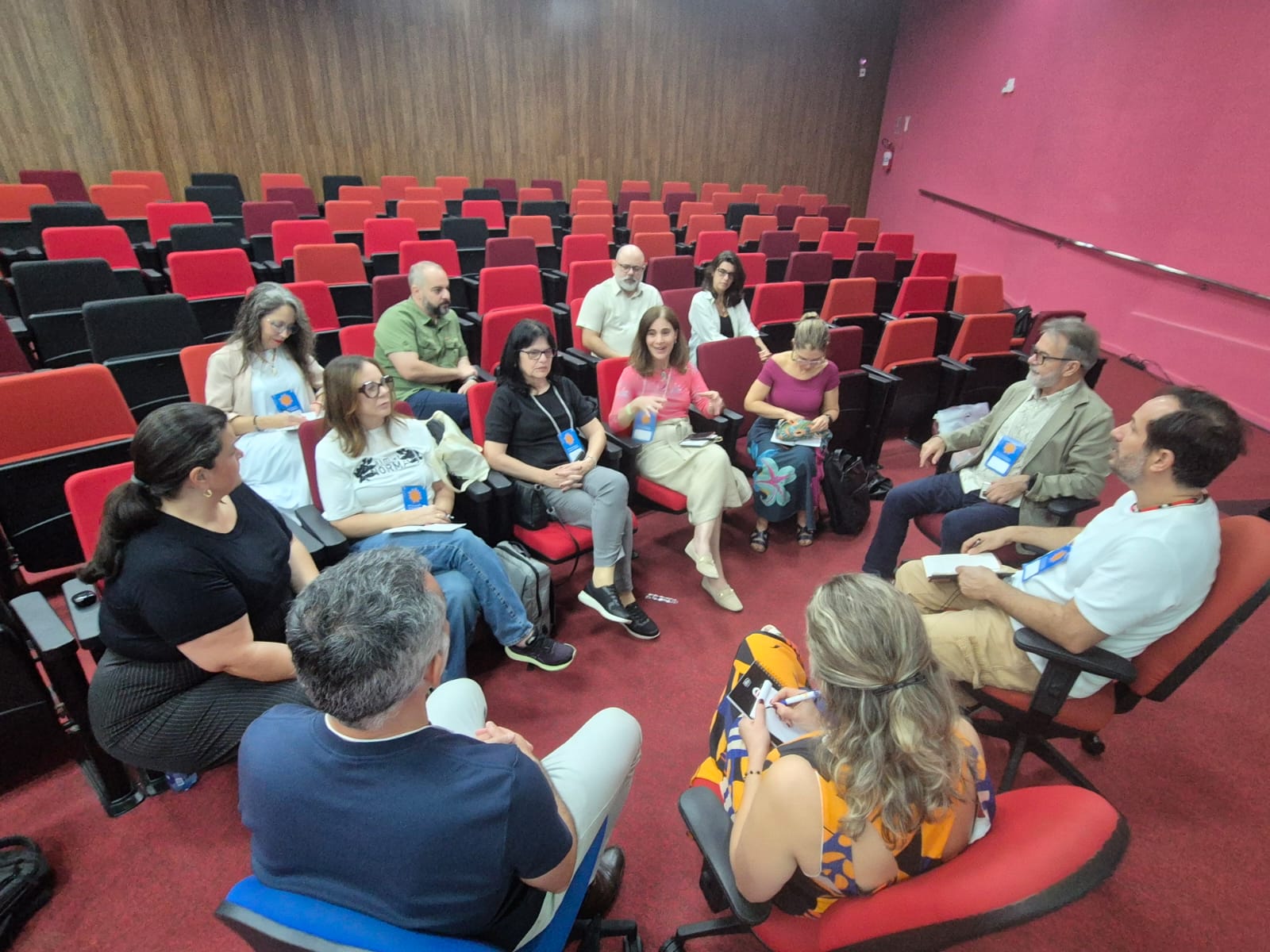 Evento contou com grupos de discussão temáticos