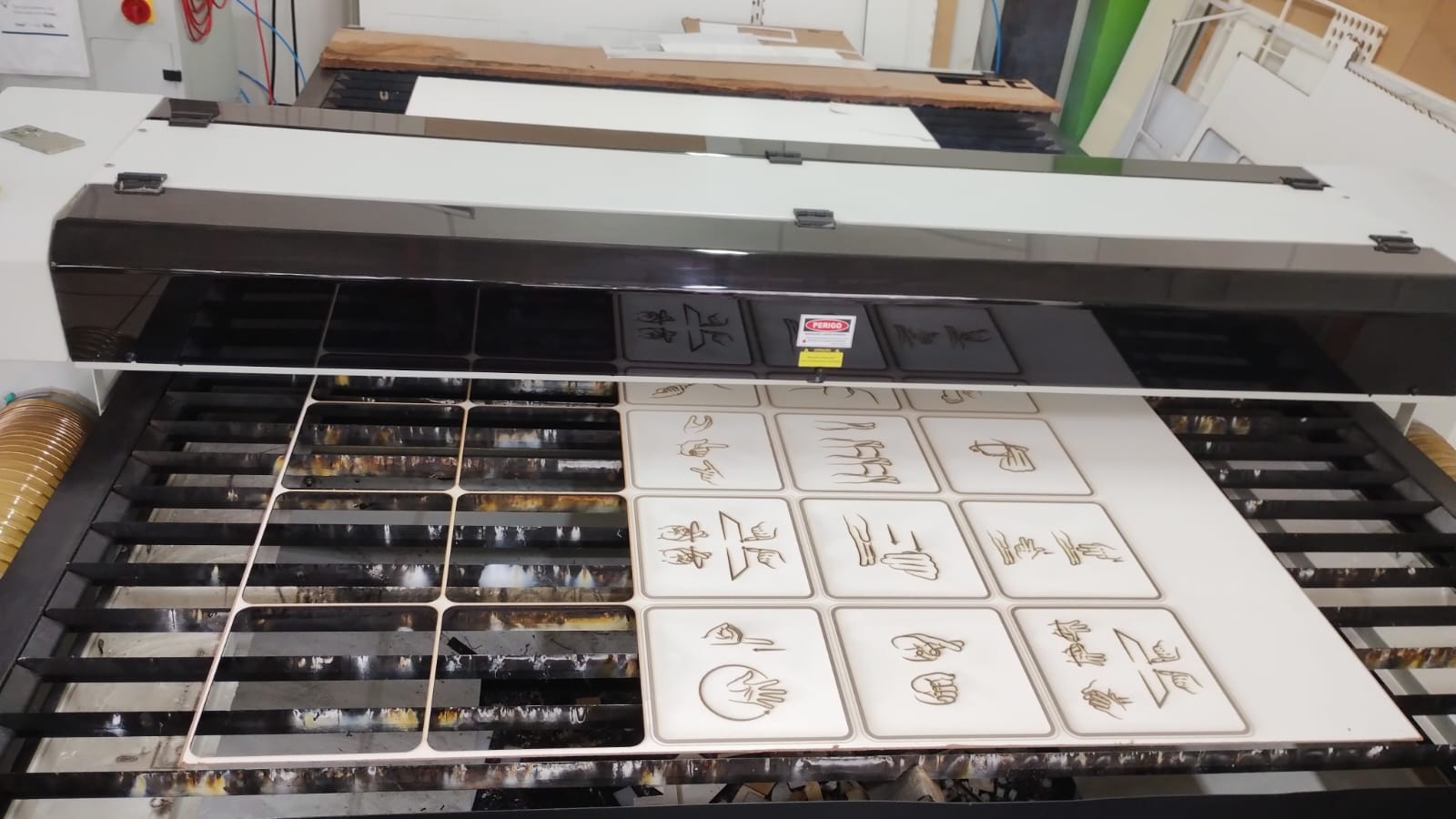 Produção das peças no Laboratório de Mobilidade Elétrica no Câmpus Florianópolis
