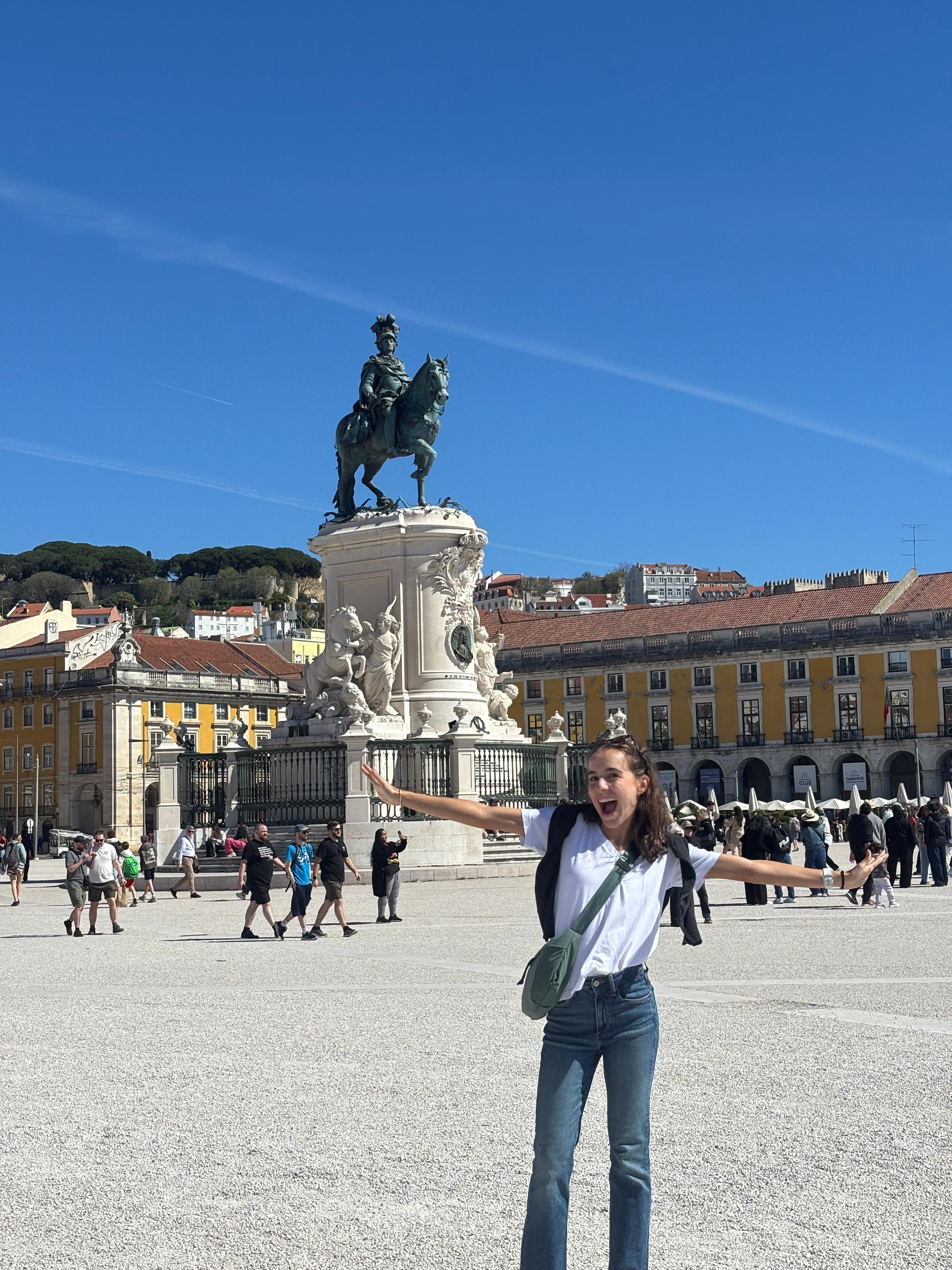 A estudante do Câmpus Chapecó está desde março em Portugal.